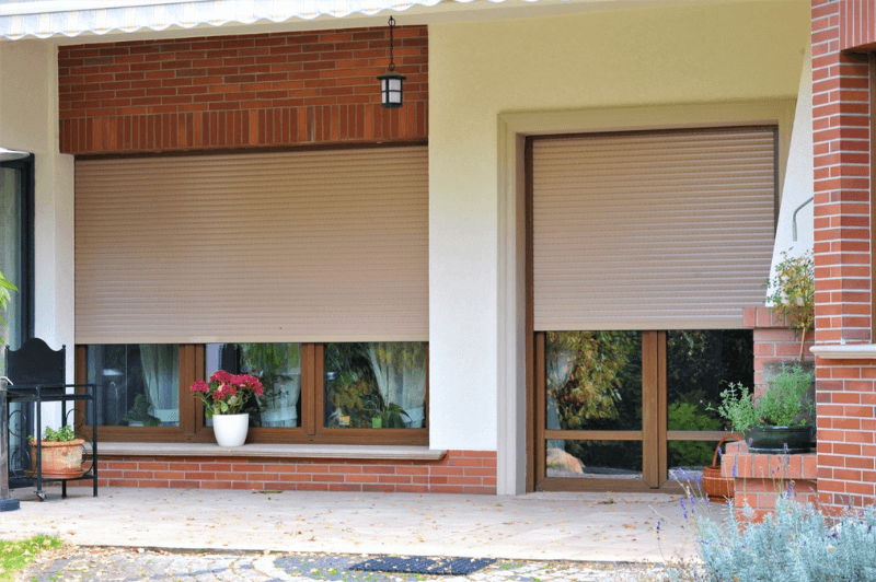 Unterputzrolllӓden in Dekor beige